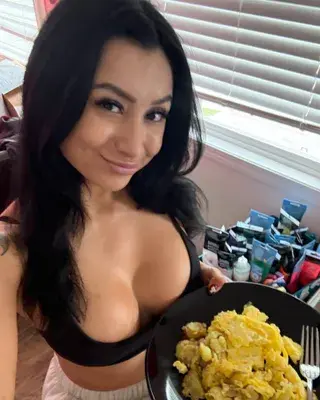 Wasian GF Sonia ❤️ Weekly Onlyfans LIVES ❤️ profile