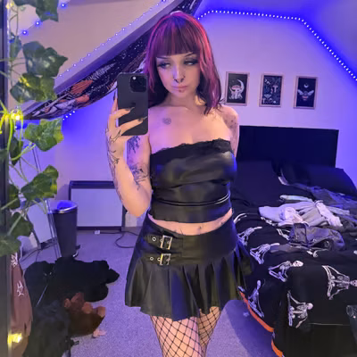 โฐ Lucy โฐ || #1 spicy content on OF ๐ค๐ฅต profile
