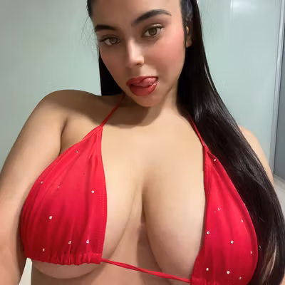 Princess Jasmine 👑 Big Natural Tits profile