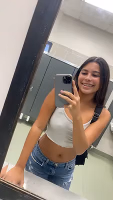 Mati ๐ซถ - #1 High School Girl profile