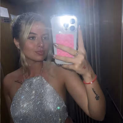 Ella Sutton 💕 profile