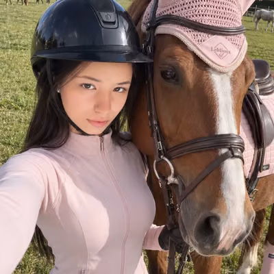 Emily๐ (just turned 18๐
) profile