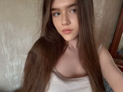 Eva Shine โจ profile