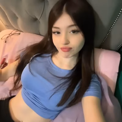 Lilyy ๐ Best Teen (18) on OF ๐ Fast Reply ๐ profile