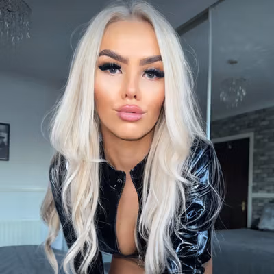 Lucie Miller ๐ธ๐ผ ANAL Queen ๐๐ Sub For Video profile