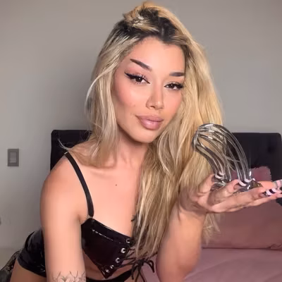 Vivi 🩵 profile