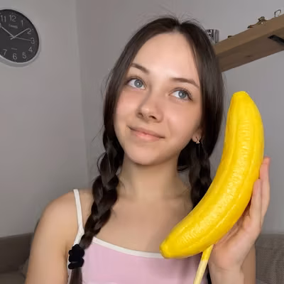 Lenaa ๐ผSmall kitti ๐โโฌ profile