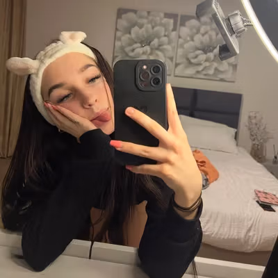 khloe โก profile