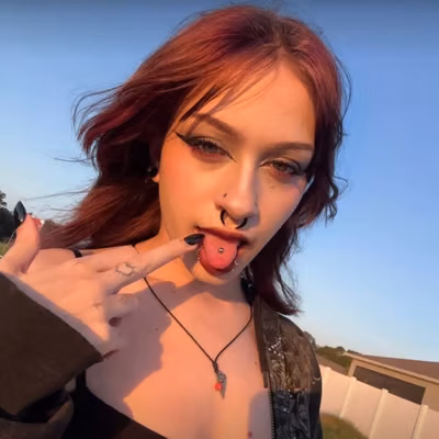 Kira Humiliation ๐ profile