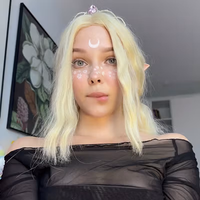 Little Kitty profile