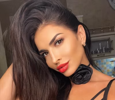 Carolina ๐ถ๏ธVIP page profile